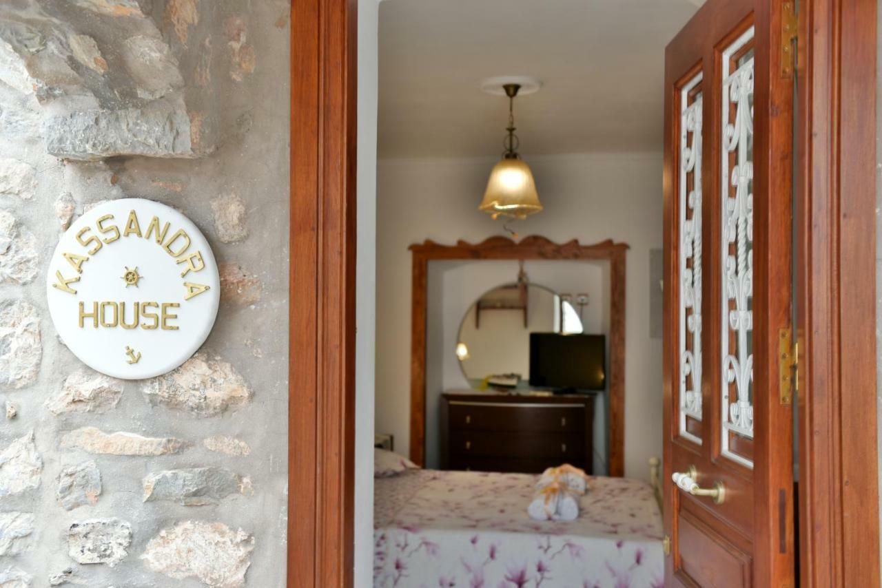 Kassandra House 伊兹拉 外观 照片